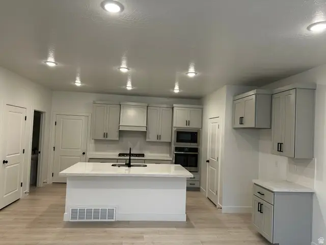 26 S Moonlit Rd, Mapleton, UT 84664 - Image #2