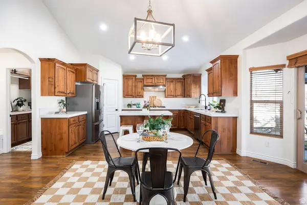 439 E Midlake Dr, Draper, UT 84020