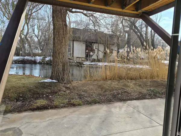 5553 S Willow Ln #A, Murray, UT 84107