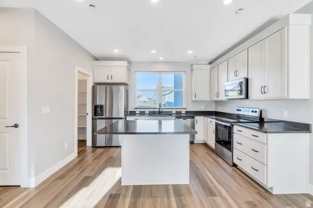 5438 W Cardinal Rd S, South Jordan, UT 84009 - Image #3