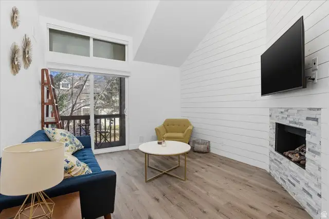 2270 E 4500 S #7C, Holladay, UT 84117 - Image #2