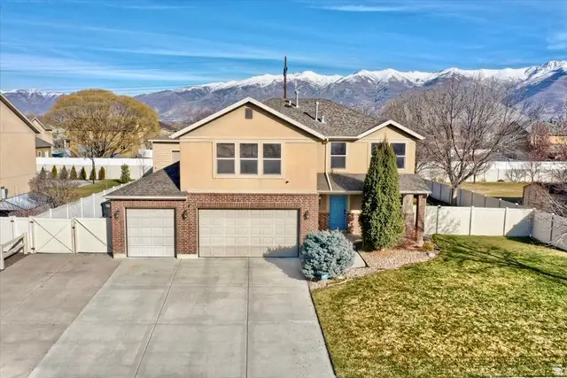 499 S Wellington Dr W, Kaysville, UT 84037 - Image #1