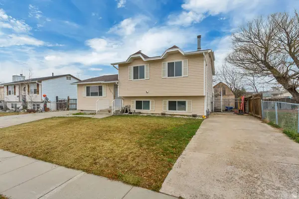 3223 S Magnolia Dr, Magna, UT 84044