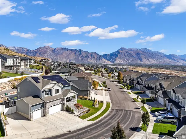 882 W Spring Dew Ln N, Lehi, UT 84048 - Image #3