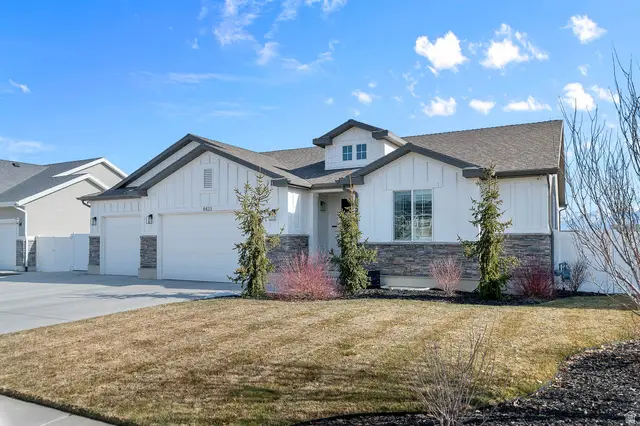 8433 S Jayson Dr, West Jordan, UT 84081 - Image #2