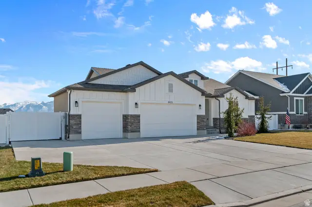 8433 S Jayson Dr, West Jordan, UT 84081 - Image #3