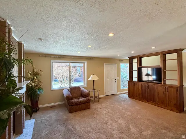 55 Heritage Cv, Logan, UT 84321 - Image #2