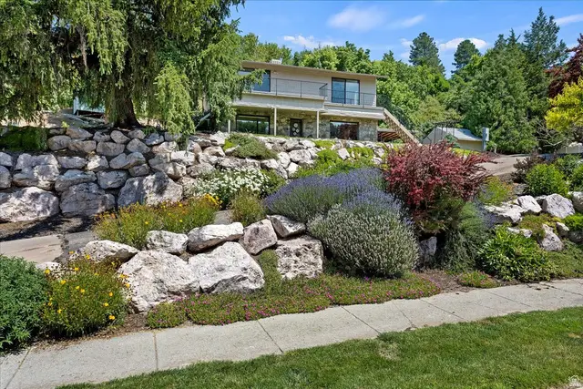 2391 Kays Creek Dr, Layton, UT 84040 - Image #1