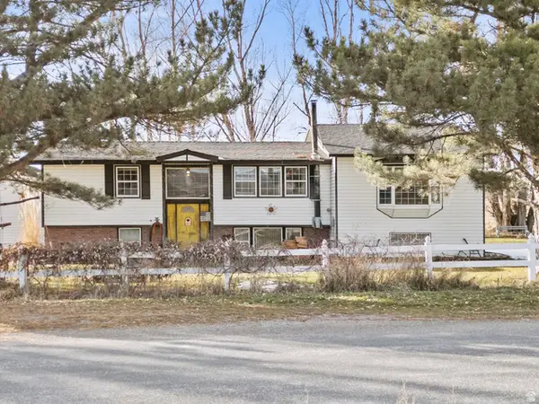 1730 N 2400 W, Malad City, ID 83252