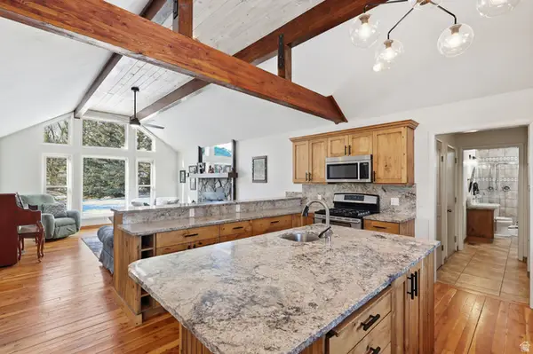 6124 N 2250 E, Liberty, UT 84310