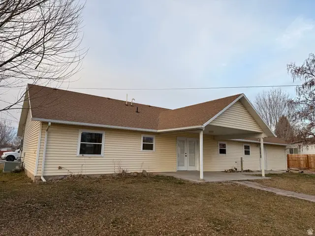 140 E 300 S, Salina, UT 84654 - Image #2