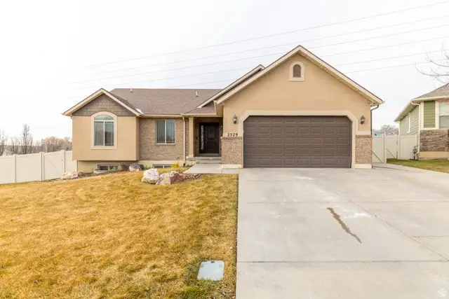 2529 N 1000 E, Layton, UT 84041 - Image #1
