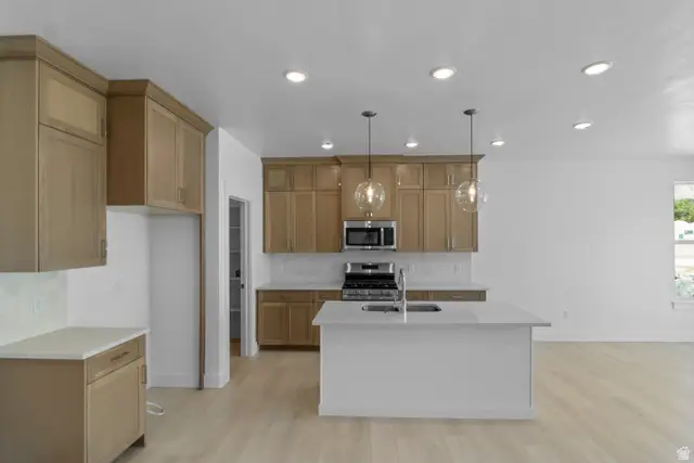 192 E 610 N #417, Providence, UT 84332 - Image #3