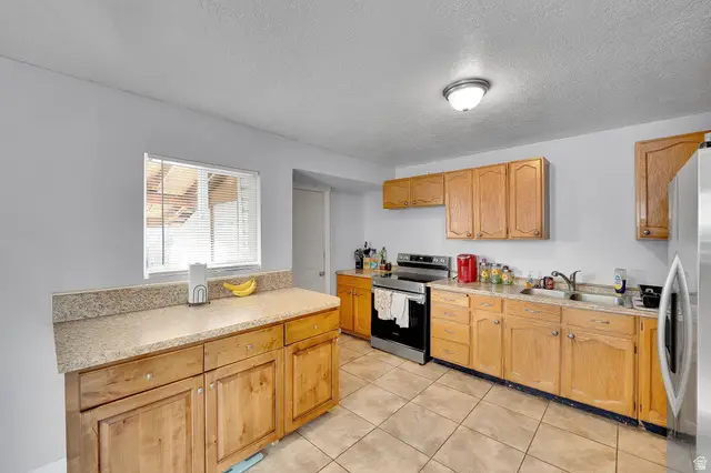 5792 S Salem Ave W, Salt Lake City, UT 84118 - Image #3