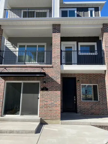 28 S Rio Grand Ave W, Farmington, UT 84025 - Image #2