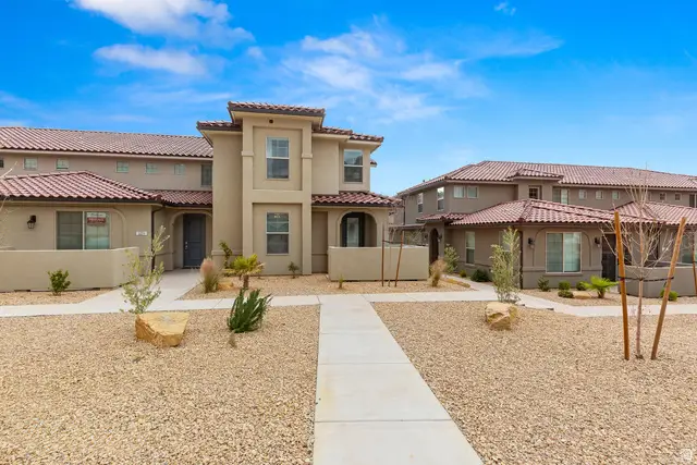 1222 N Mistico Aly, Washington, UT 84780 - #2