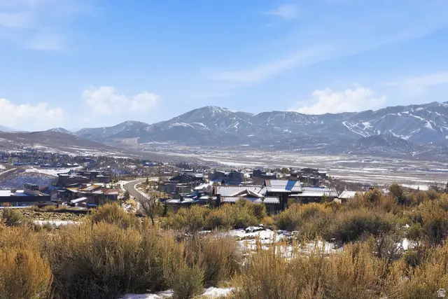 9142 Mountain Crest Rd #5, Park City, UT 84098 - Image #2