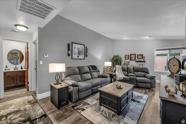 545 S Valley View Dr #68, Saint George, UT 84770 - Image #3