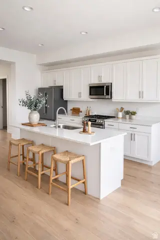 1460 W Pleasant View Dr #7, Kaysville, UT 84037