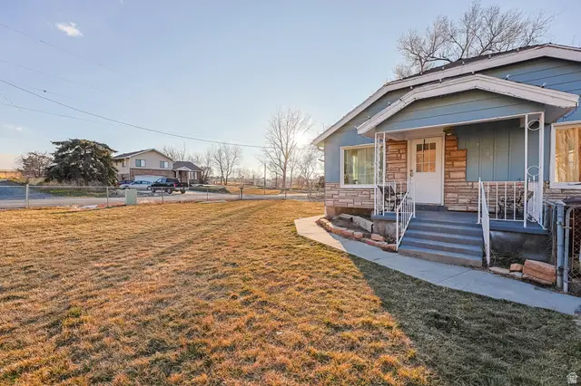 7609 N Mountain View Rd, Lake Point, UT 84074 - Image #1