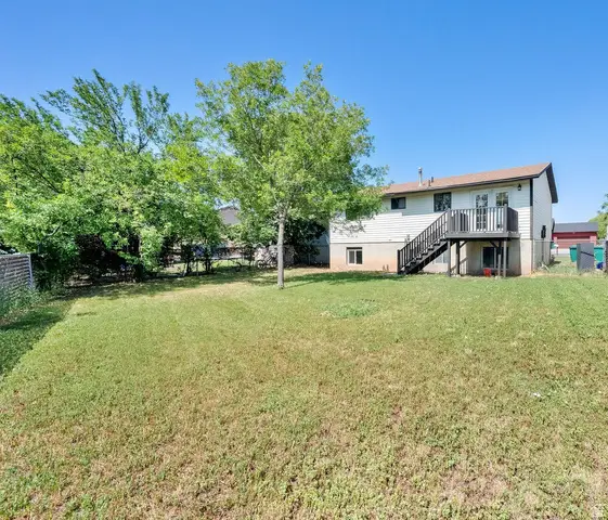 282 E 925 S, Layton, UT 84041 - Image #2