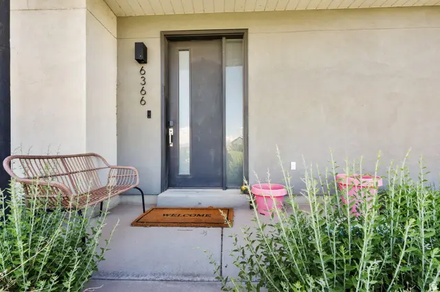 6366 W Sugarcane Dr S, South Jordan, UT 84009 - Image #2