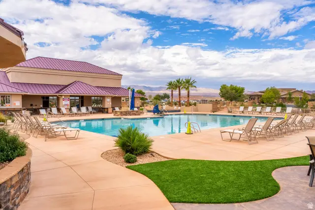 4358 S Flowering Dr, Saint George, UT 84790 - Image #2