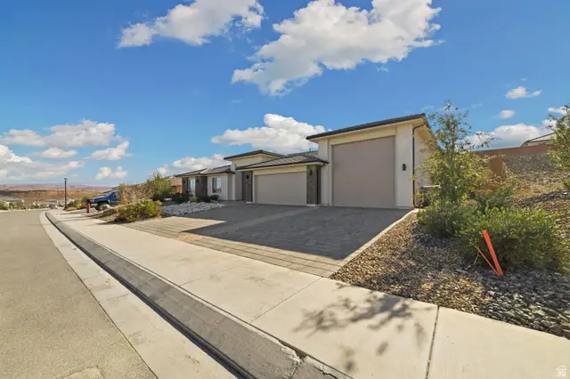 2036 E Yant Dr, Saint George, UT 84790 - Image #2