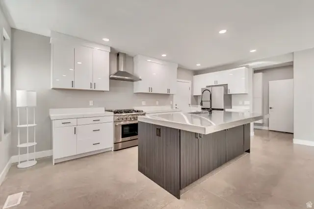 7033 S 300 E, Midvale, UT 84047 - Image #2