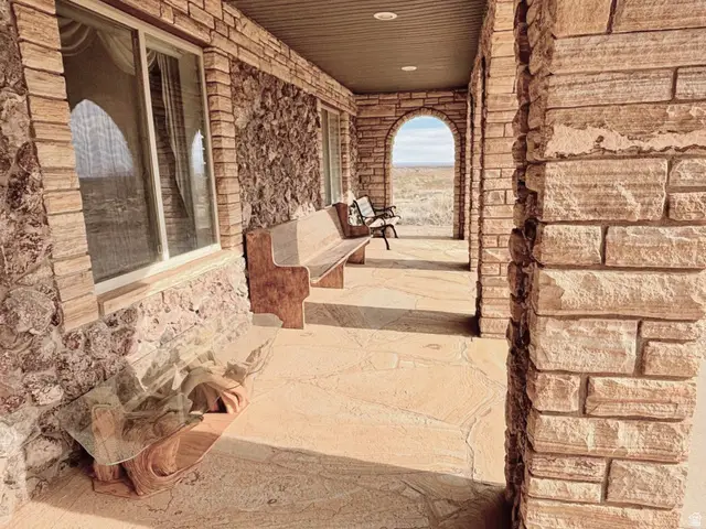 1025 S 200 E, Blanding, UT 84511 - Image #2