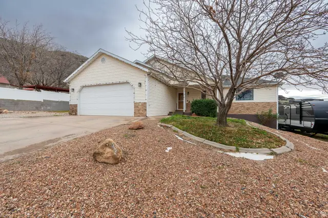 54 E 200 S, La Verkin, UT 84745 - Image #1