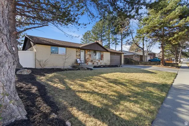 2567 Sharron Dr, Taylorsville, UT 84129 - Image #2