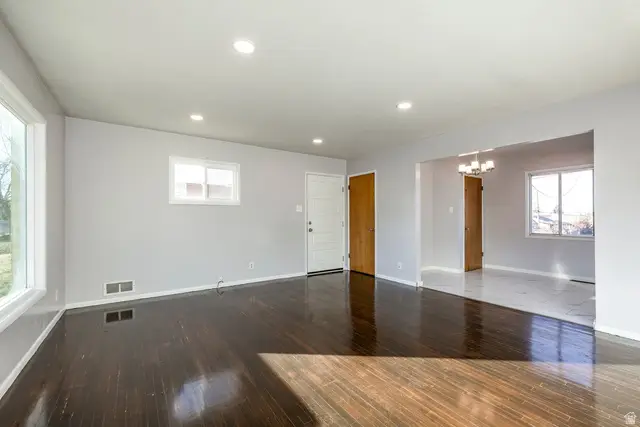 4579 S 375 E, Washington Terrace, UT 84405 - Image #3