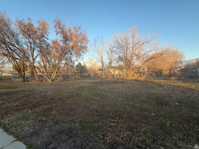 8305 S 2200 W, West Jordan, UT 84088 - #3