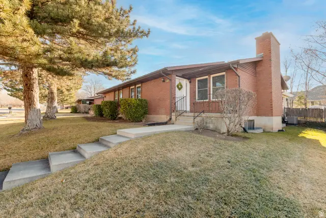 2404 E 4500 S, Holladay, UT 84117 - Image #2