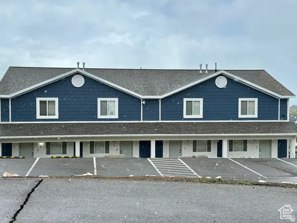 888 N Newburg Dr #UNIT 1, Garden City, UT 84028