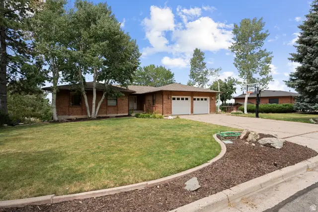 570 S 1800 E, Fruit Heights, UT 84037 - Image #1