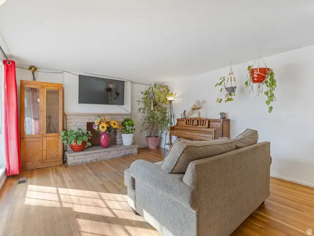 324 Fairlane Dr, Tooele, UT 84074 - #2