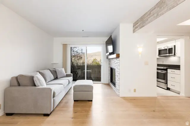 6915 N 2200 W #6C, Park City, UT 84098 - Image #1