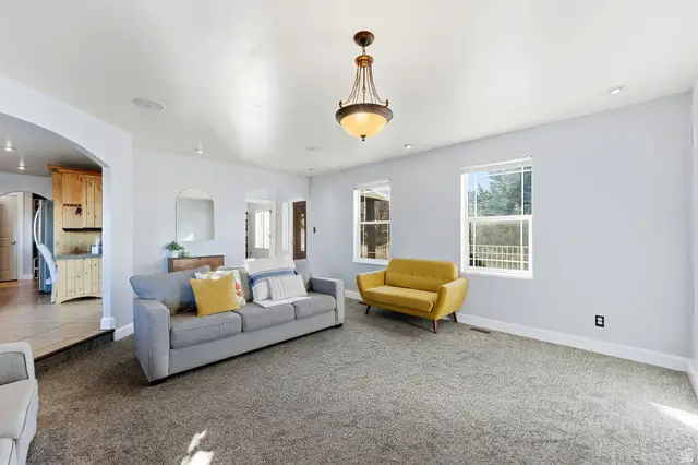 75 S Hillside Dr, Elk Ridge, UT 84651 - Image #3