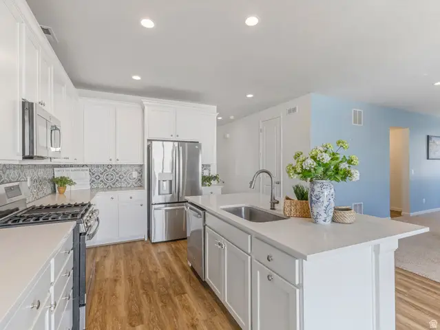 5492 North Yeager Ln N, Eagle Mountain, UT 84005 - #3