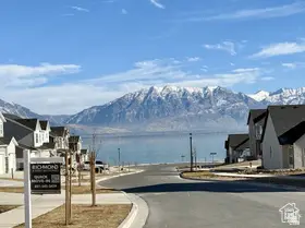 162 E Heron Hills Avenue Ave E #804, Saratoga Springs, UT 84045 - Image #2