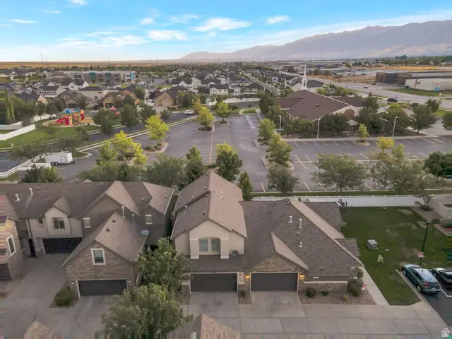 1846 W 2280 S, Woods Cross, UT 84087 - Image #2