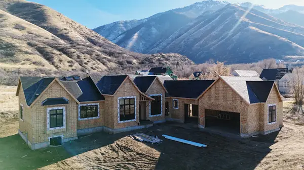 702 N 2000 E #305, Mapleton, UT 84664