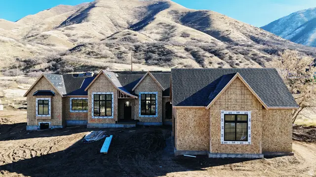 702 N 2000 E #305, Mapleton, UT 84664 - Image #2