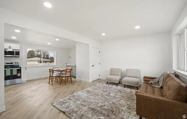 965 Amethyst St, Layton, UT 84041 - #2