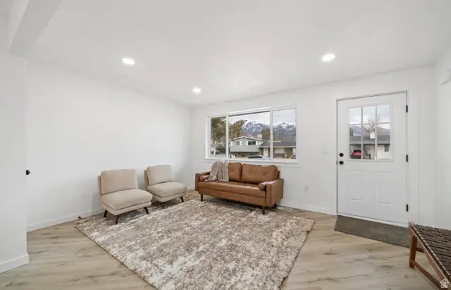 965 Amethyst St, Layton, UT 84041 - #3