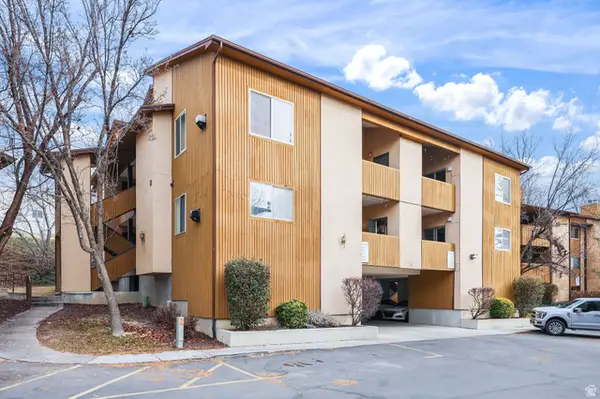 9153 S Jefferson Pl, Sandy, UT 84070