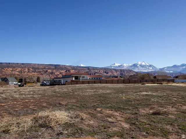 4690 Luna Cir #9, Moab, UT 84532 - #3