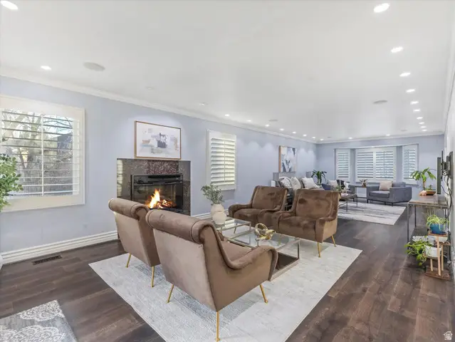 3064 E Granite Meadow Ln, Sandy, UT 84092 - Image #2